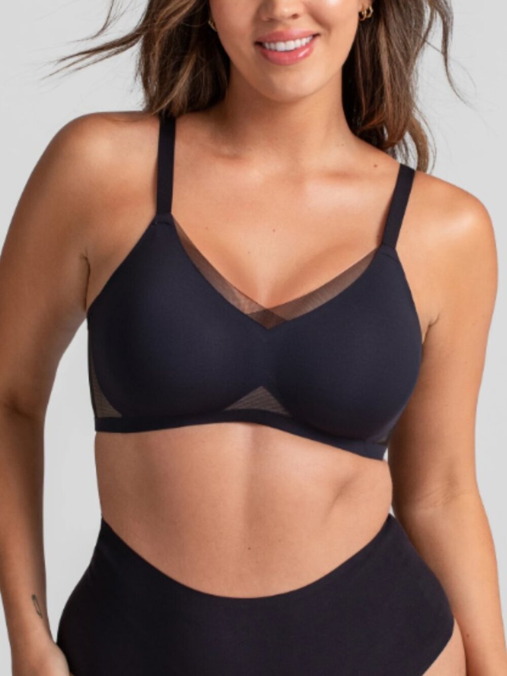HONEYLOVE CrossOver Black Seamless Wireless Bralette with Mesh (Women's Large)